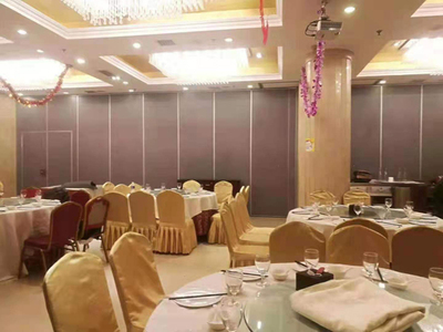移动隔墙